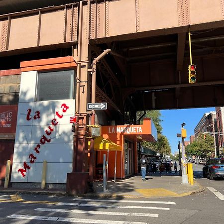 East Harlem Hostel New York Exterior photo
